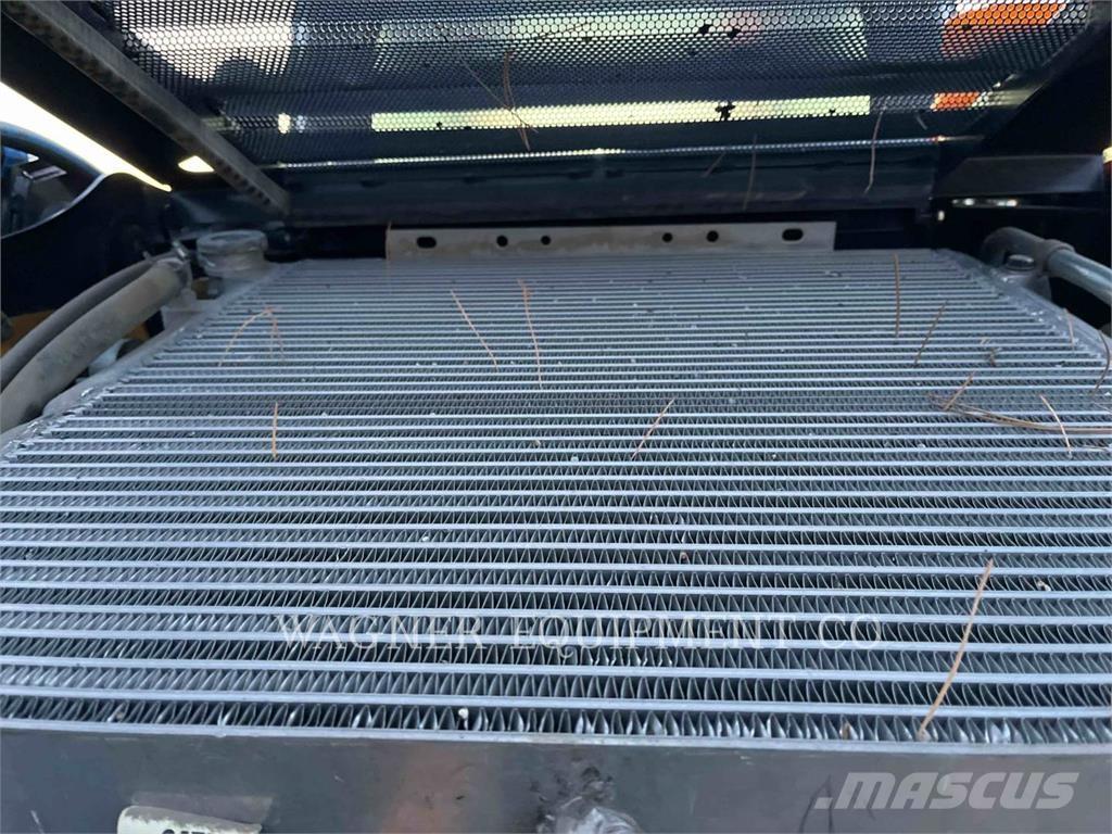 CAT 246D Φορτωτάκια