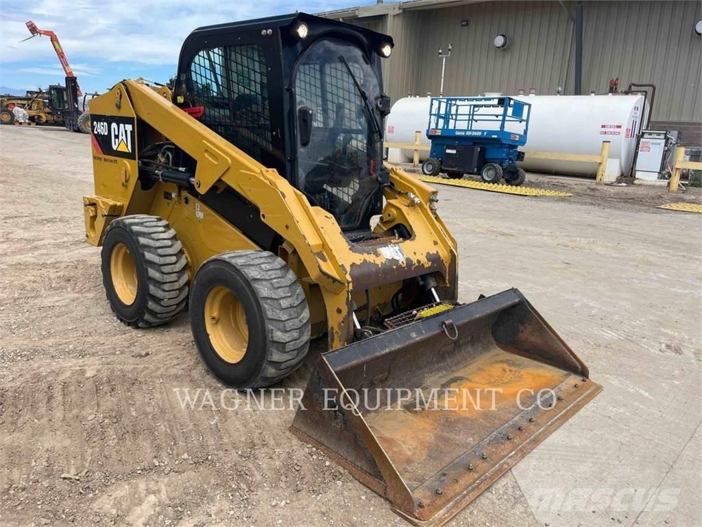 CAT 246D HF Φορτωτάκια