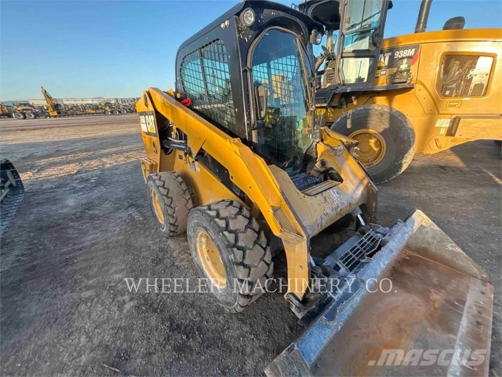 CAT 246D2 C3H4 Φορτωτάκια
