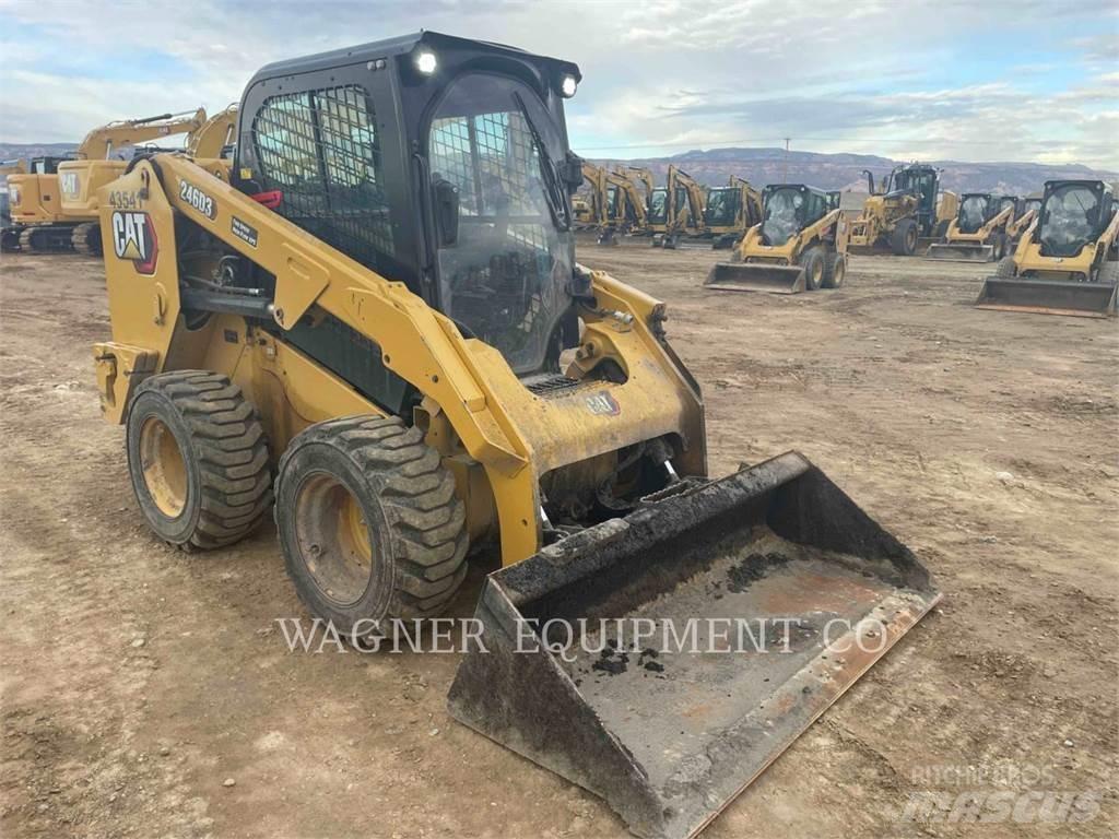 CAT 246D3 Φορτωτάκια