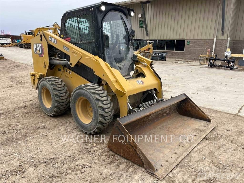 CAT 246D3 Φορτωτάκια
