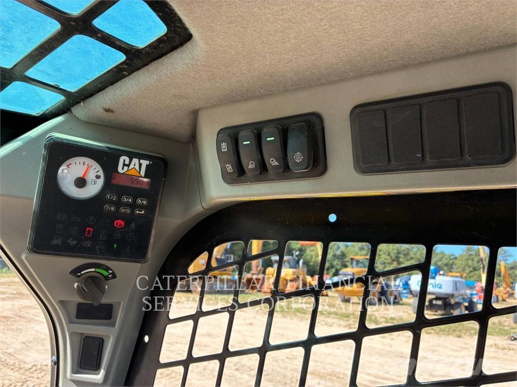 CAT 249D3 Φορτωτές με ερπύστριες