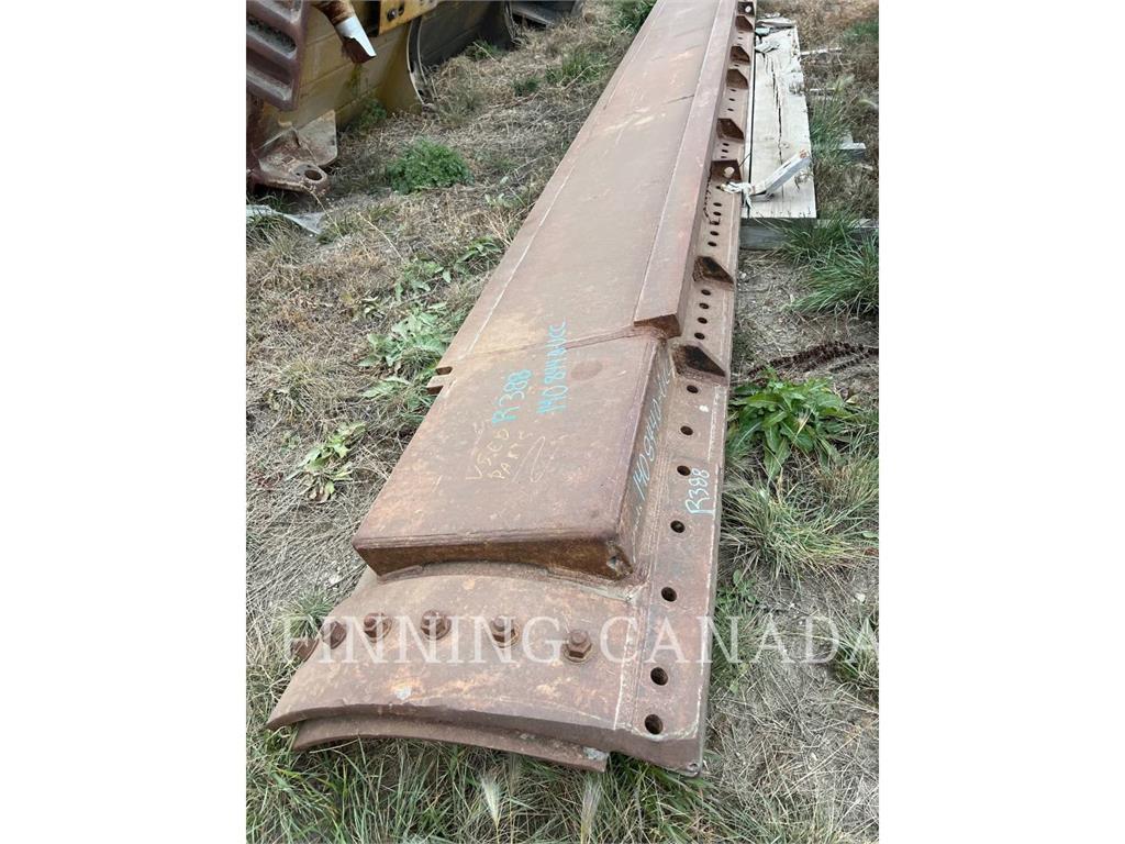 CAT 24M Πτερύγια