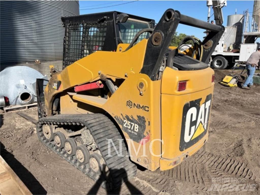 CAT 257B3 Φορτωτάκια