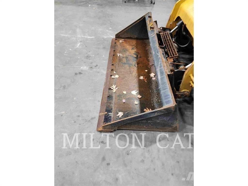 CAT 262D 3 Φορτωτάκια