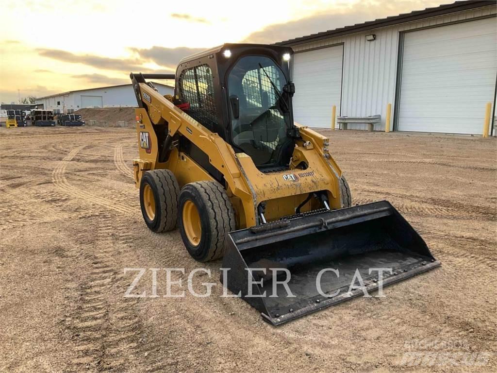 CAT 262D3 Φορτωτάκια