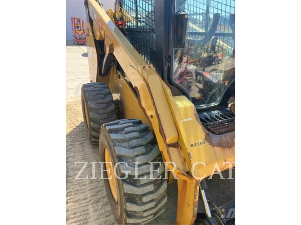 CAT 262D3 Φορτωτάκια