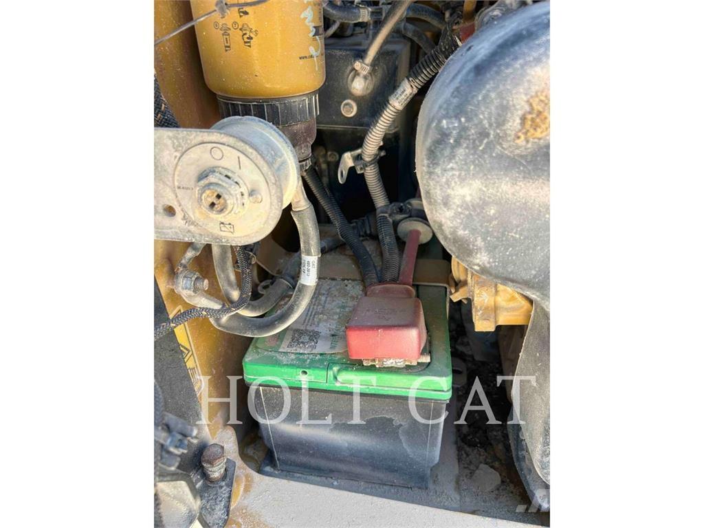 CAT 262D3 Φορτωτάκια