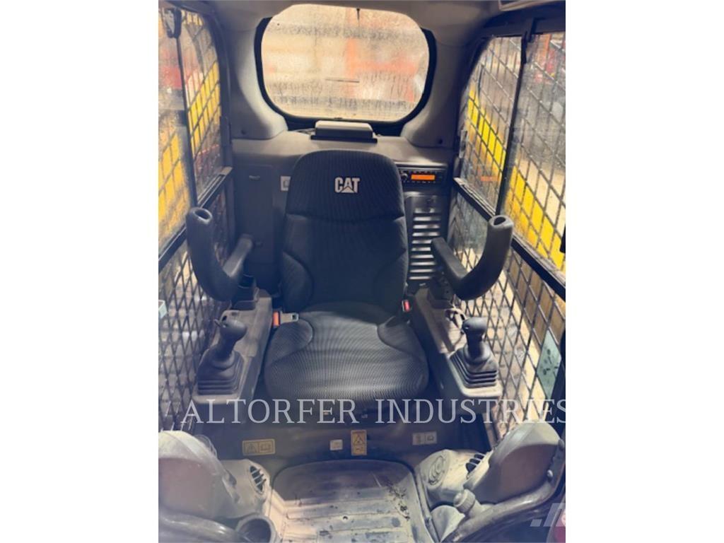 CAT 262D3 Φορτωτάκια