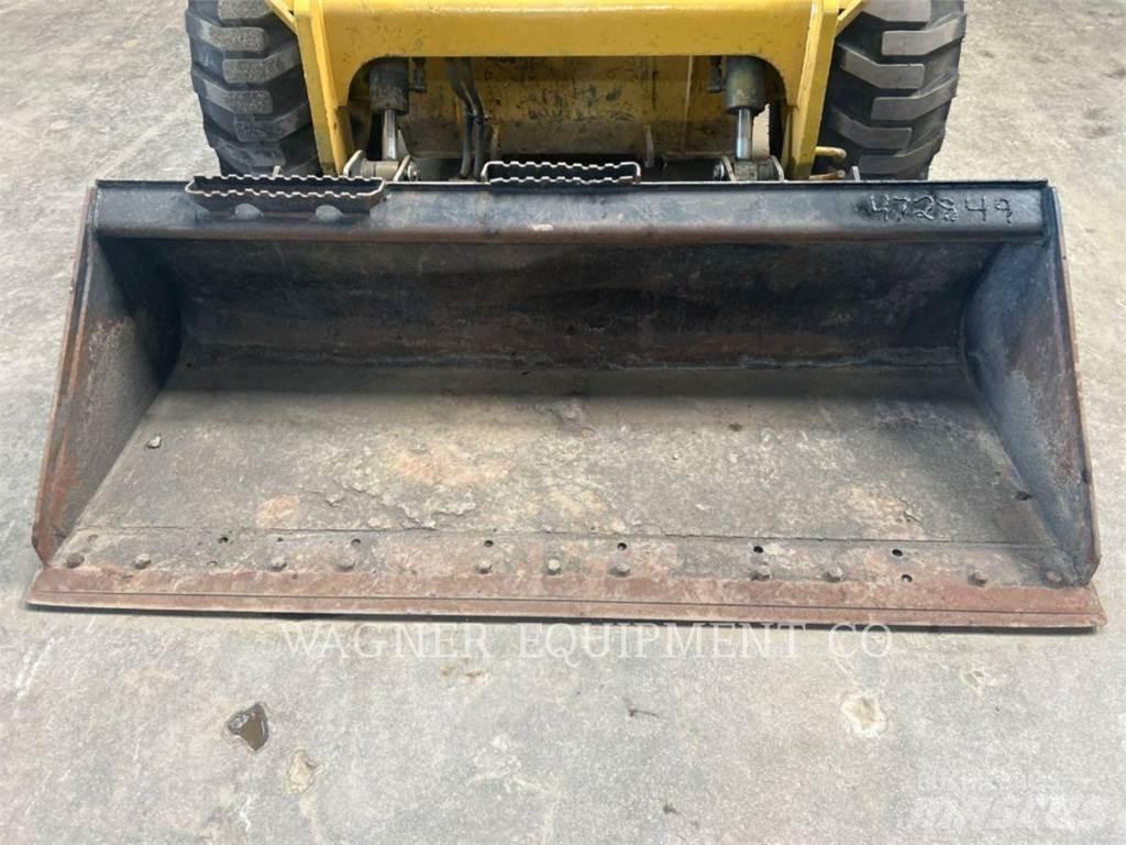 CAT 272D2 Φορτωτάκια