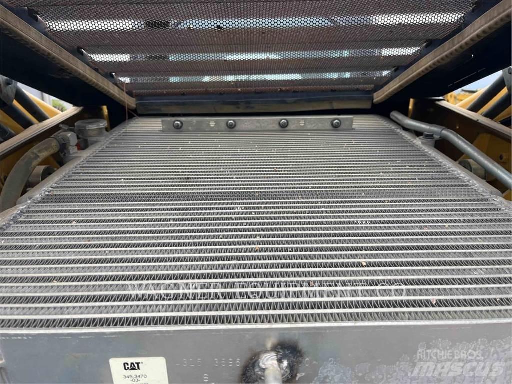 CAT 272D2 Φορτωτάκια