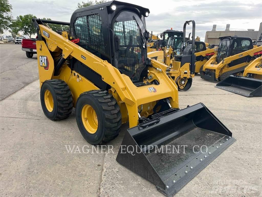 CAT 272D3 Φορτωτάκια