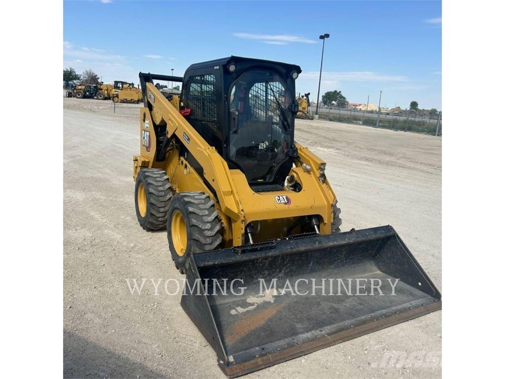 CAT 272D3 Φορτωτάκια