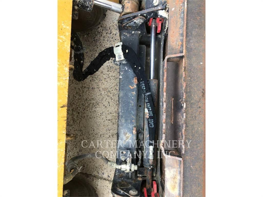 CAT 272D3XE Φορτωτάκια