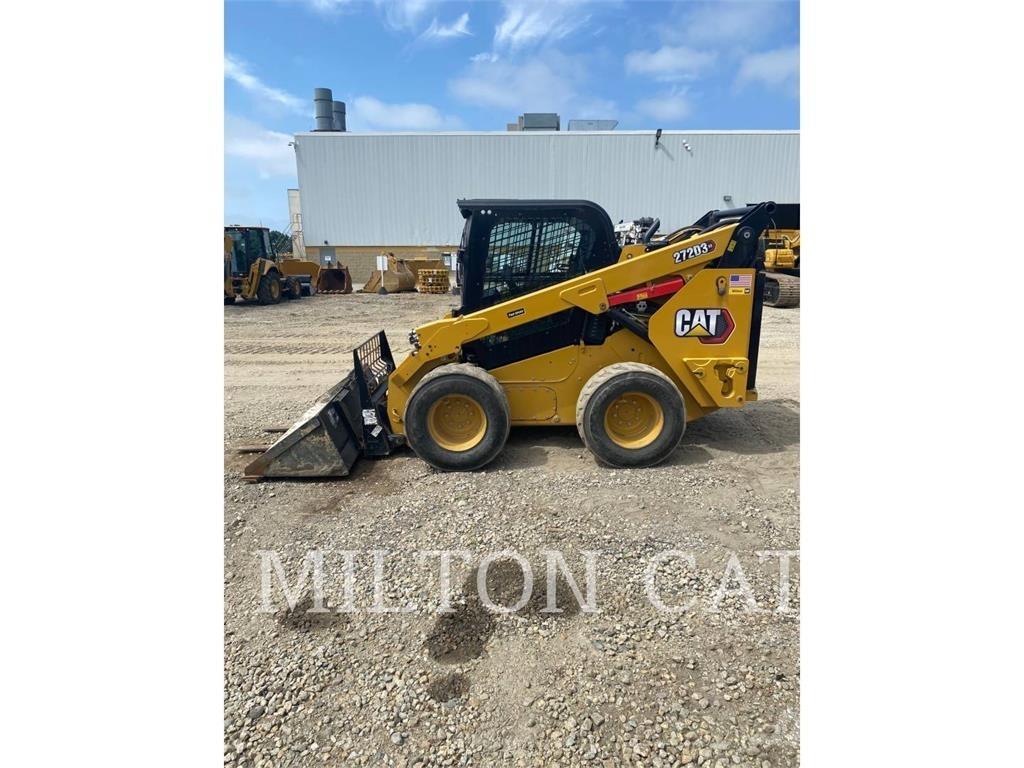 CAT 272D3XE Φορτωτάκια
