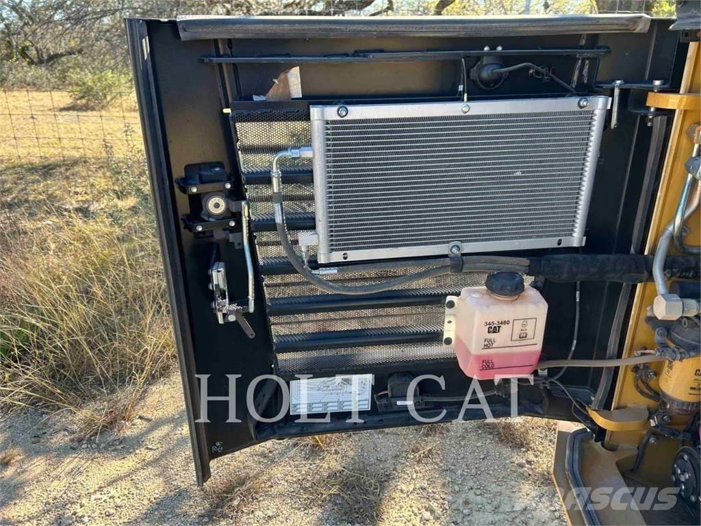 CAT 299D CAB Φορτωτάκια