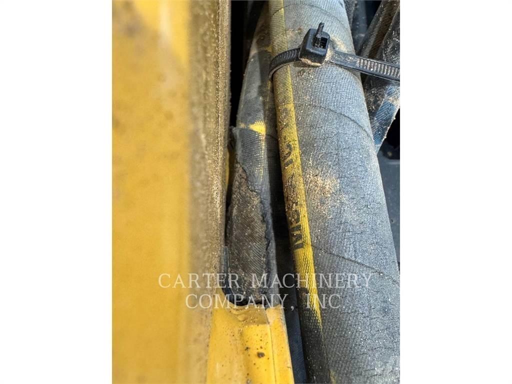 CAT 299D3XE Φορτωτάκια