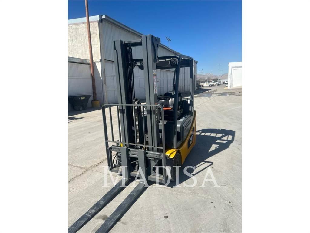 CAT 2ET3000 Περονοφόρα ανυψωτικά κλαρκ - άλλα