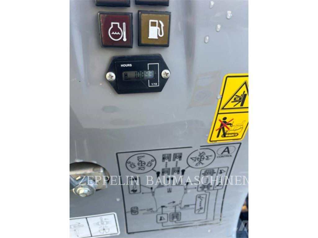 CAT 300.9D Εκσκαφείς με ερπύστριες