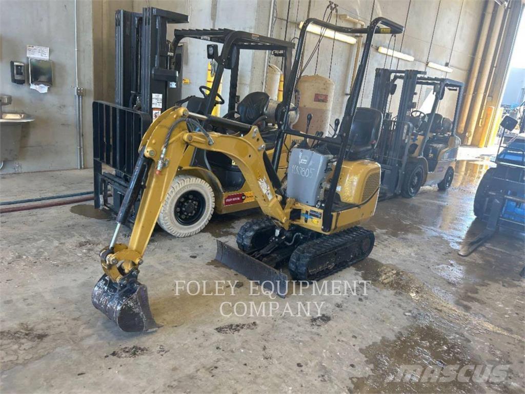 CAT 300.9DSO Εκσκαφείς με ερπύστριες