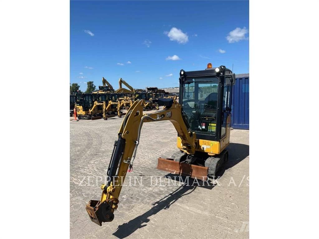 CAT 301.605 Εκσκαφείς με ερπύστριες