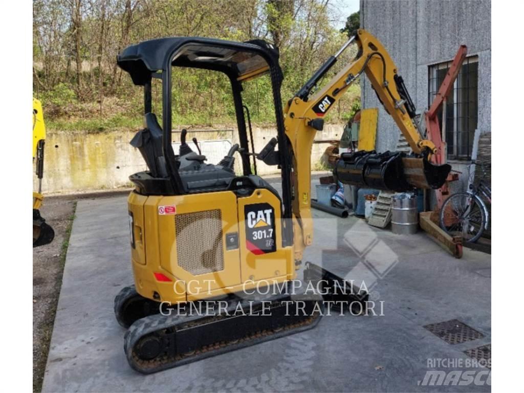 CAT 301.7 Εκσκαφείς με ερπύστριες