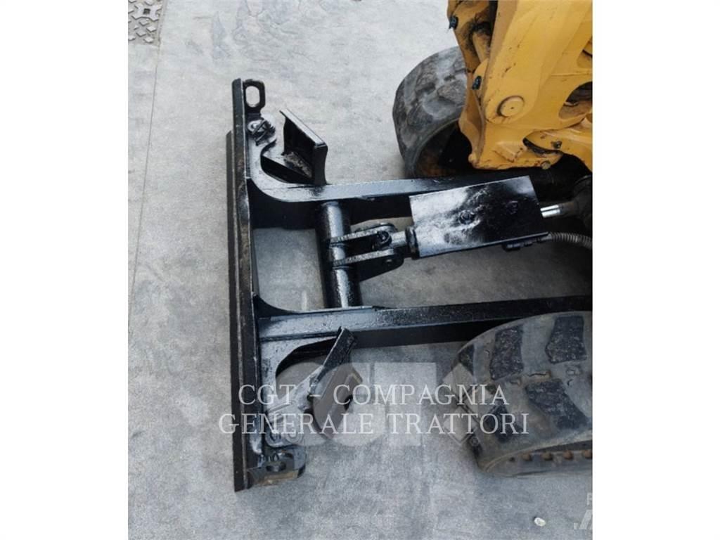 CAT 301.7 Εκσκαφείς με ερπύστριες