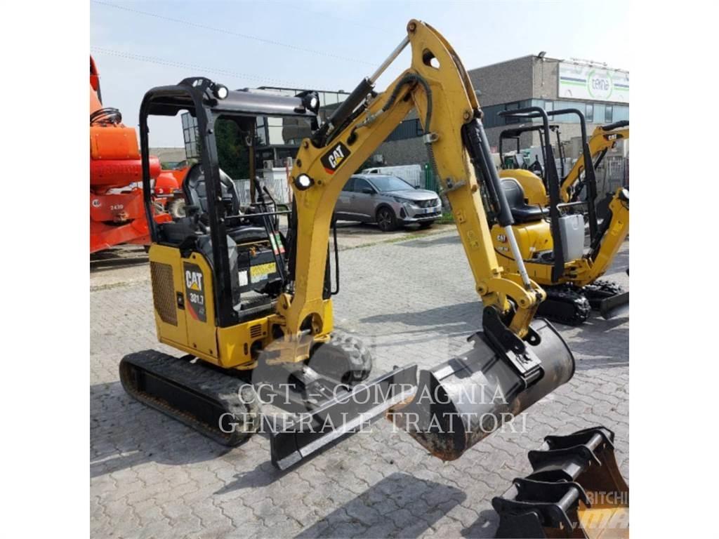 CAT 301.7 Εκσκαφείς με ερπύστριες