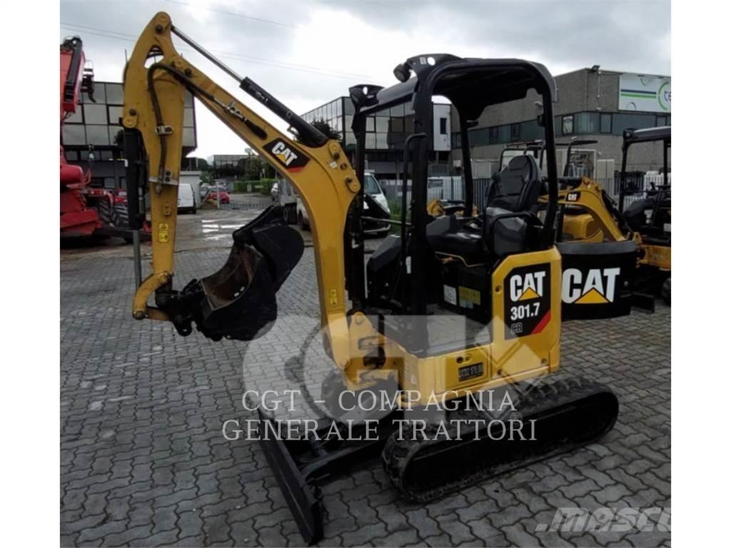 CAT 301.7 Εκσκαφείς με ερπύστριες