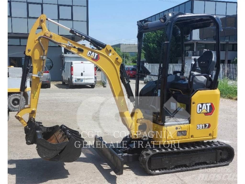 CAT 301.7 Εκσκαφείς με ερπύστριες