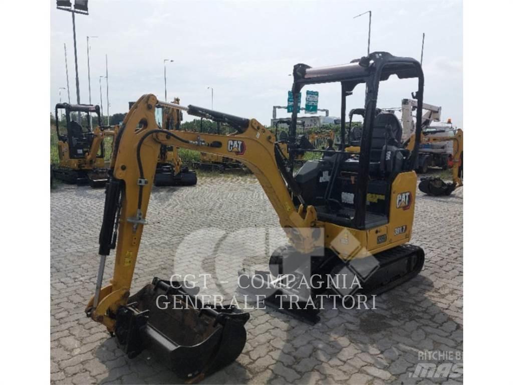 CAT 301.7 Εκσκαφείς με ερπύστριες