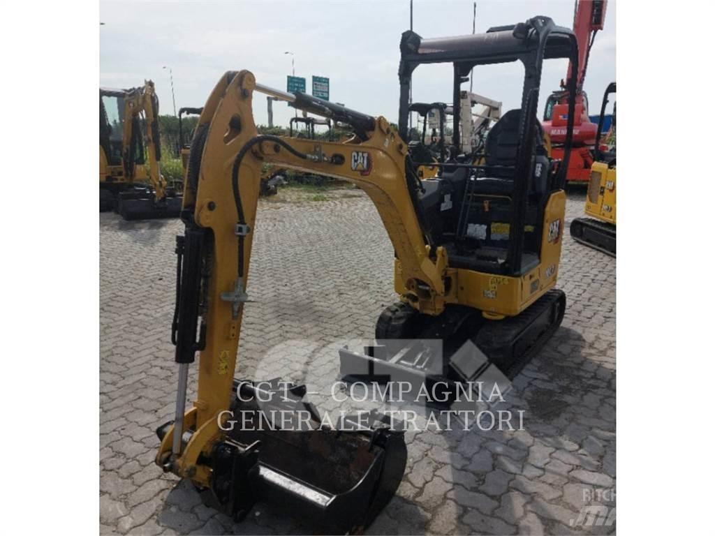CAT 301.7 Εκσκαφείς με ερπύστριες