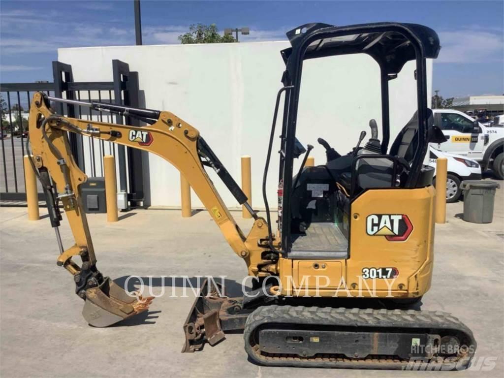 CAT 301.7 Εκσκαφείς με ερπύστριες