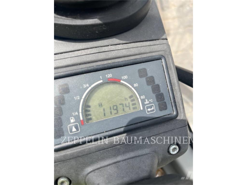CAT 301.7D Εκσκαφείς με ερπύστριες