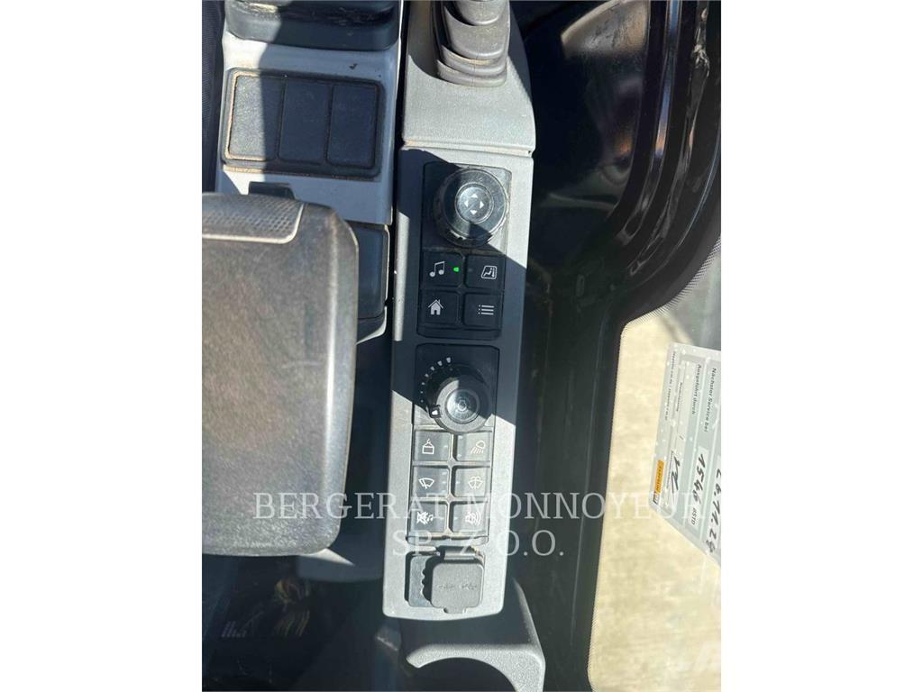 CAT 301.8 Εκσκαφείς με ερπύστριες