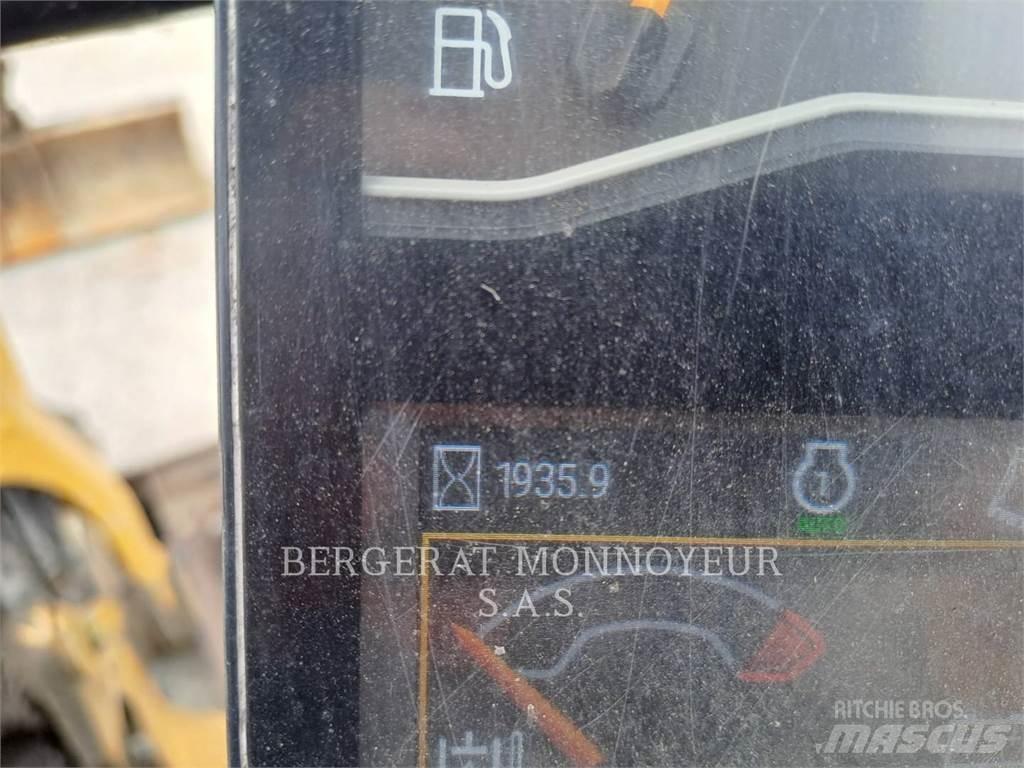 CAT 301.8 Εκσκαφείς με ερπύστριες