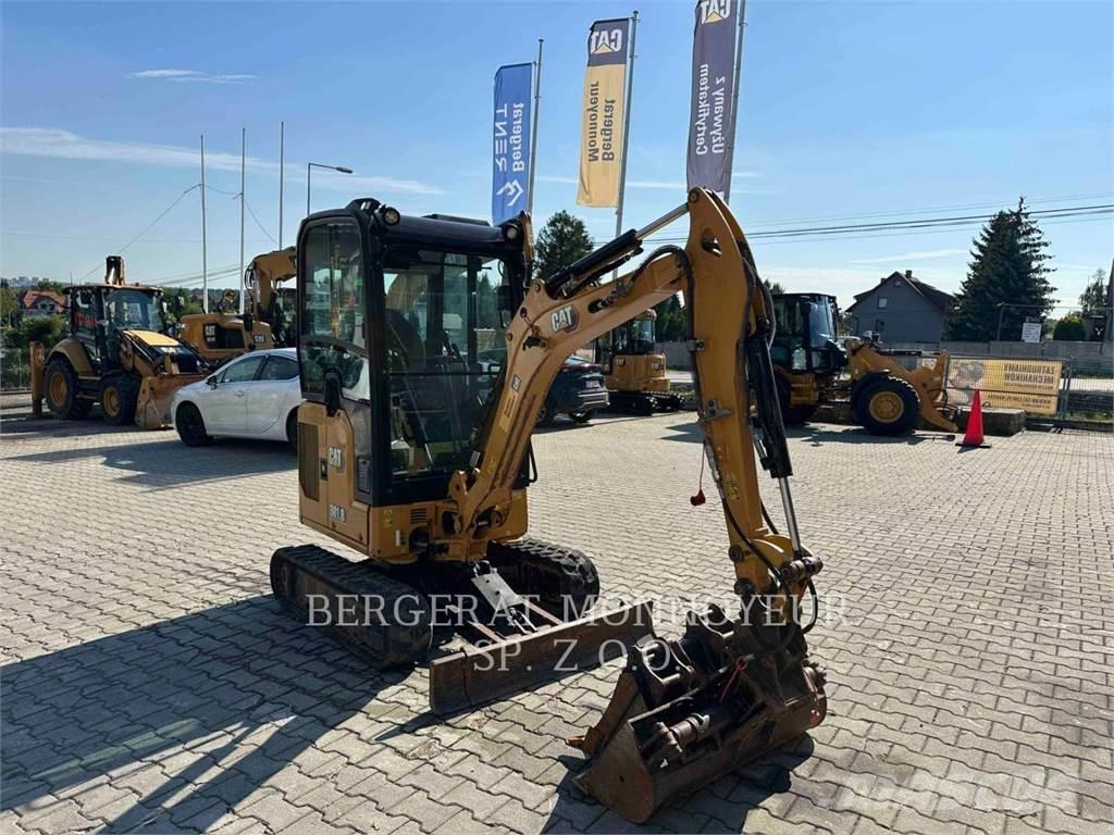 CAT 301.8 Εκσκαφείς με ερπύστριες