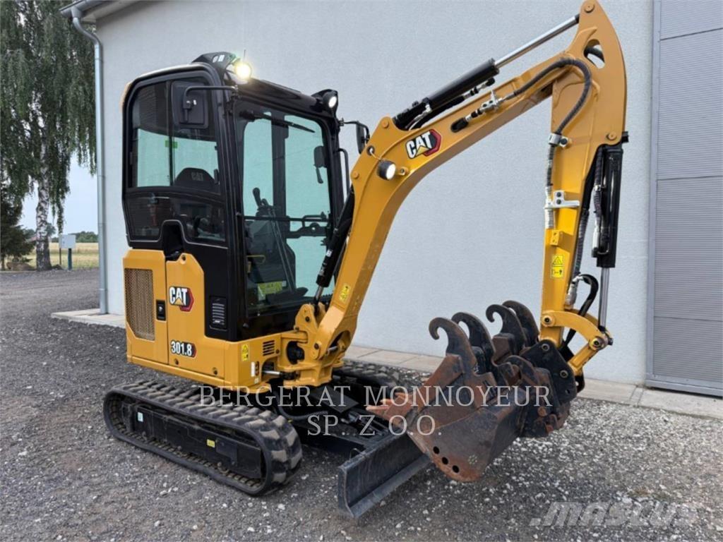 CAT 301.8 Εκσκαφείς με ερπύστριες