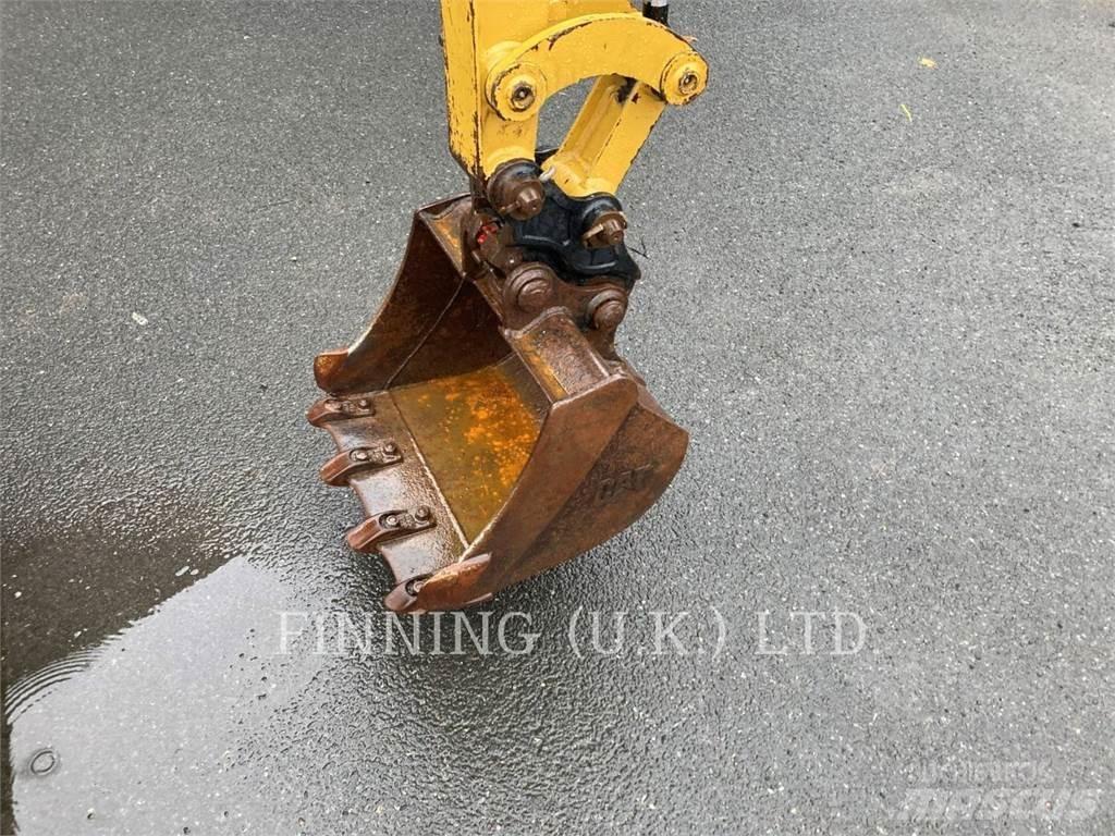 CAT 301.8-05A Εκσκαφείς με ερπύστριες
