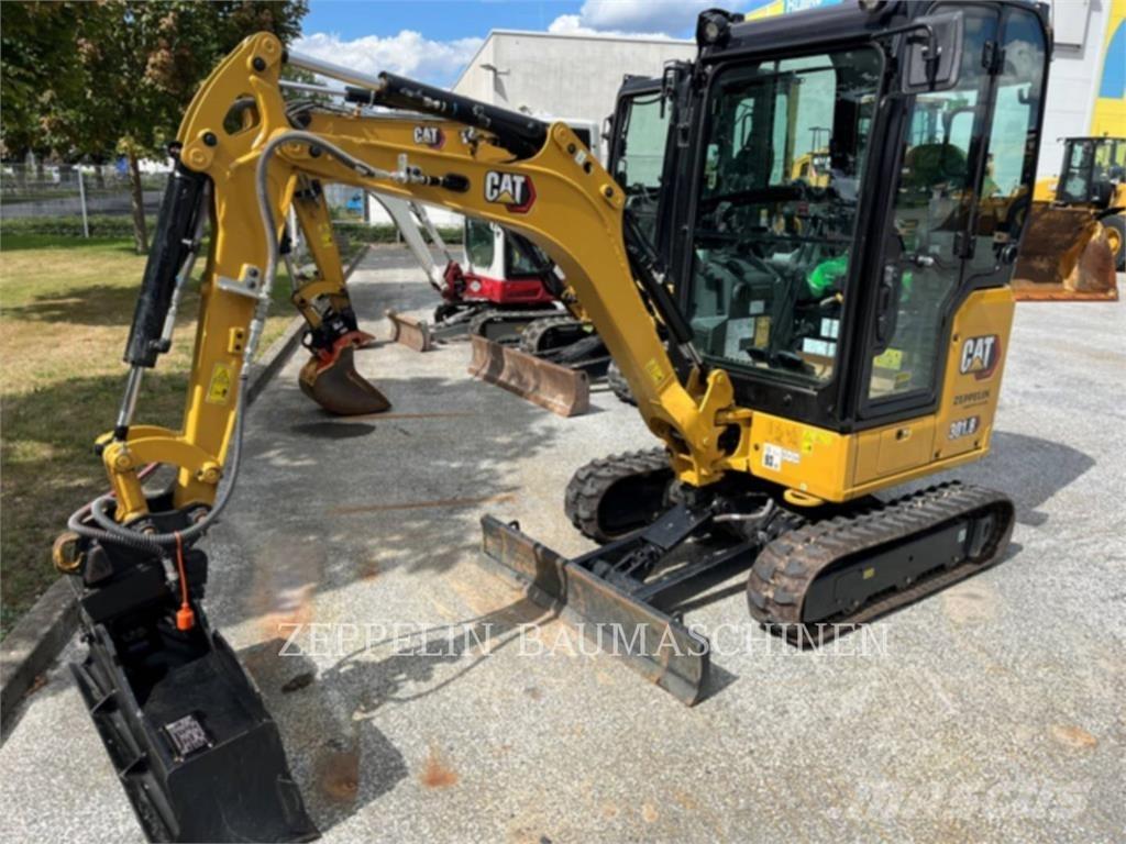 CAT 301.8-05A Εκσκαφείς με ερπύστριες