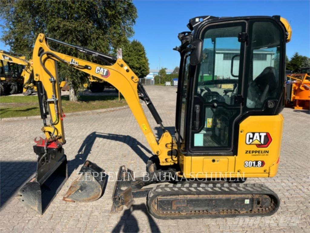 CAT 301.8-05A Εκσκαφείς με ερπύστριες