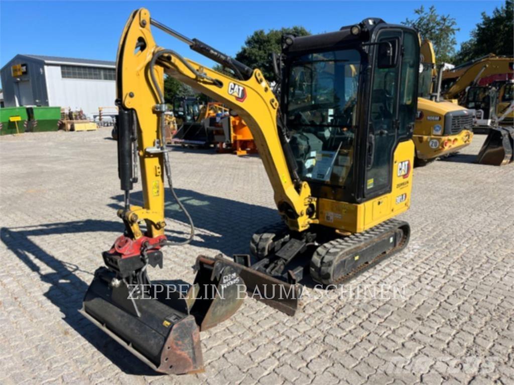 CAT 301.8-05A Εκσκαφείς με ερπύστριες