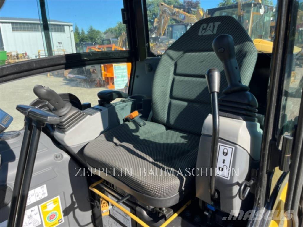 CAT 301.8-05A Εκσκαφείς με ερπύστριες