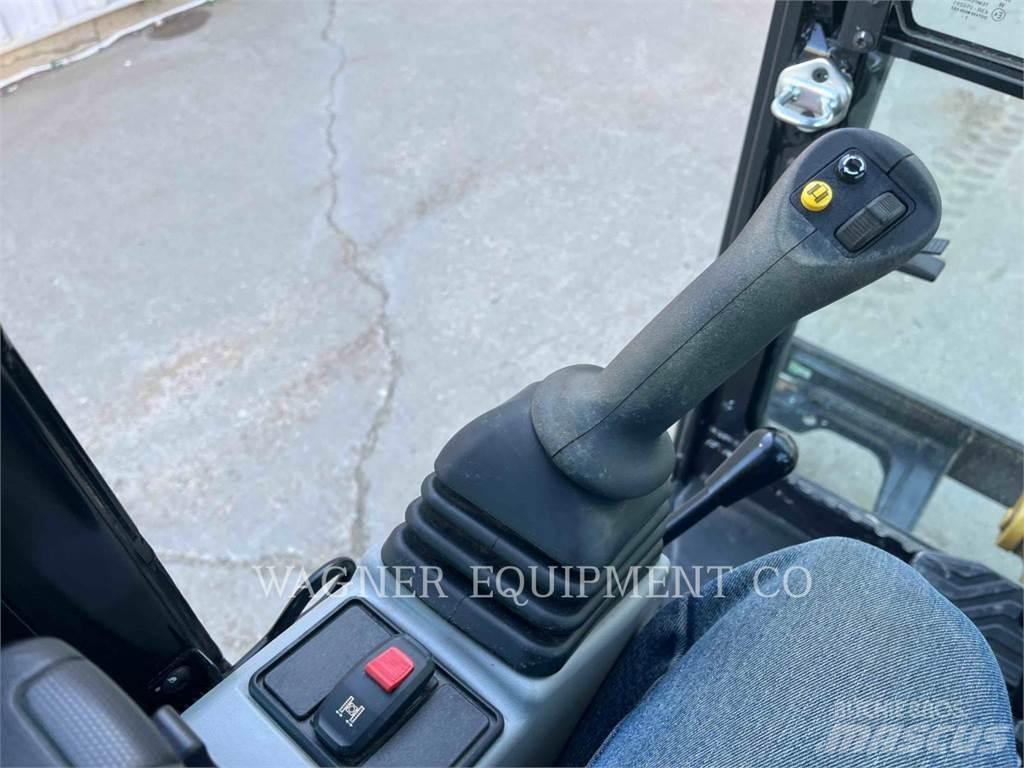 CAT 302 Εκσκαφείς με ερπύστριες