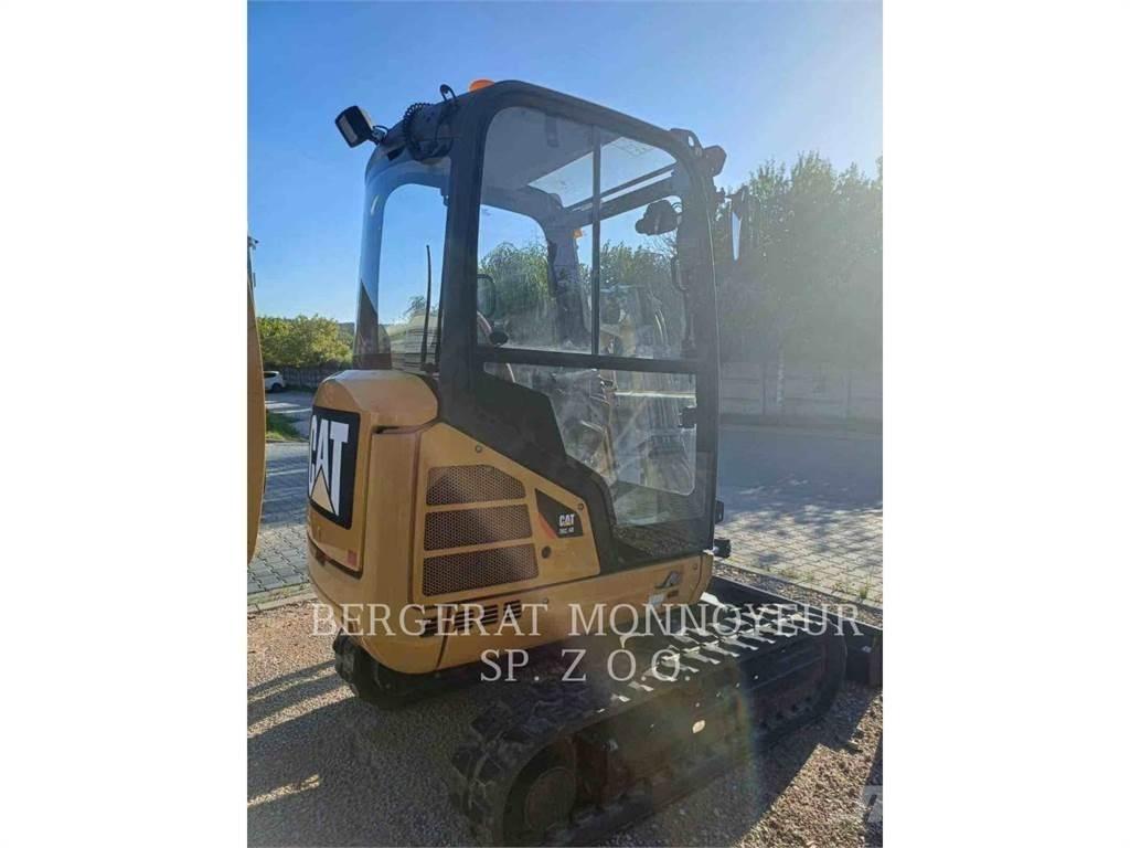 CAT 302.4D Εκσκαφείς με ερπύστριες
