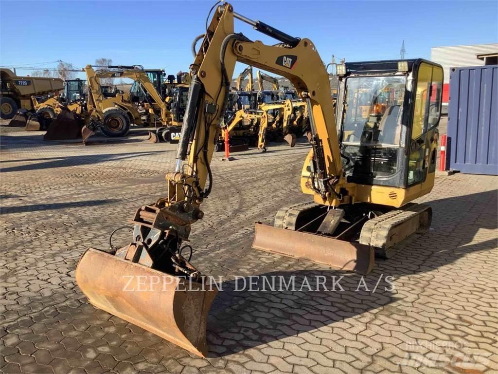 CAT 302.5C Εκσκαφείς με ερπύστριες