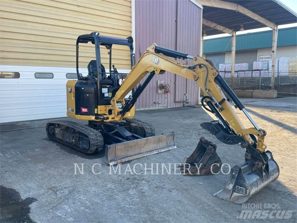 CAT 302.7 Εκσκαφείς με ερπύστριες