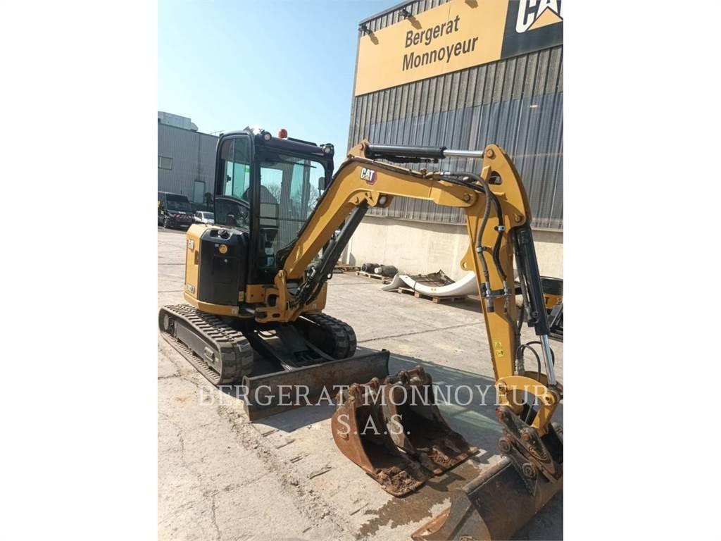 CAT 302.7 Εκσκαφείς με ερπύστριες