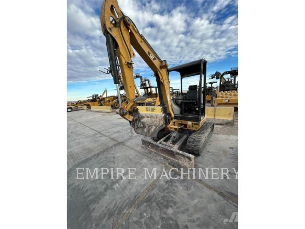 CAT 302.7D CR Εκσκαφείς με ερπύστριες