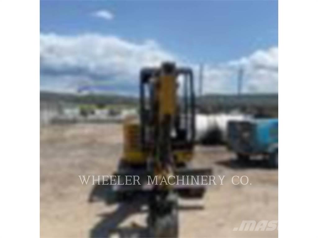 CAT 302.7DC1TH Εκσκαφείς με ερπύστριες